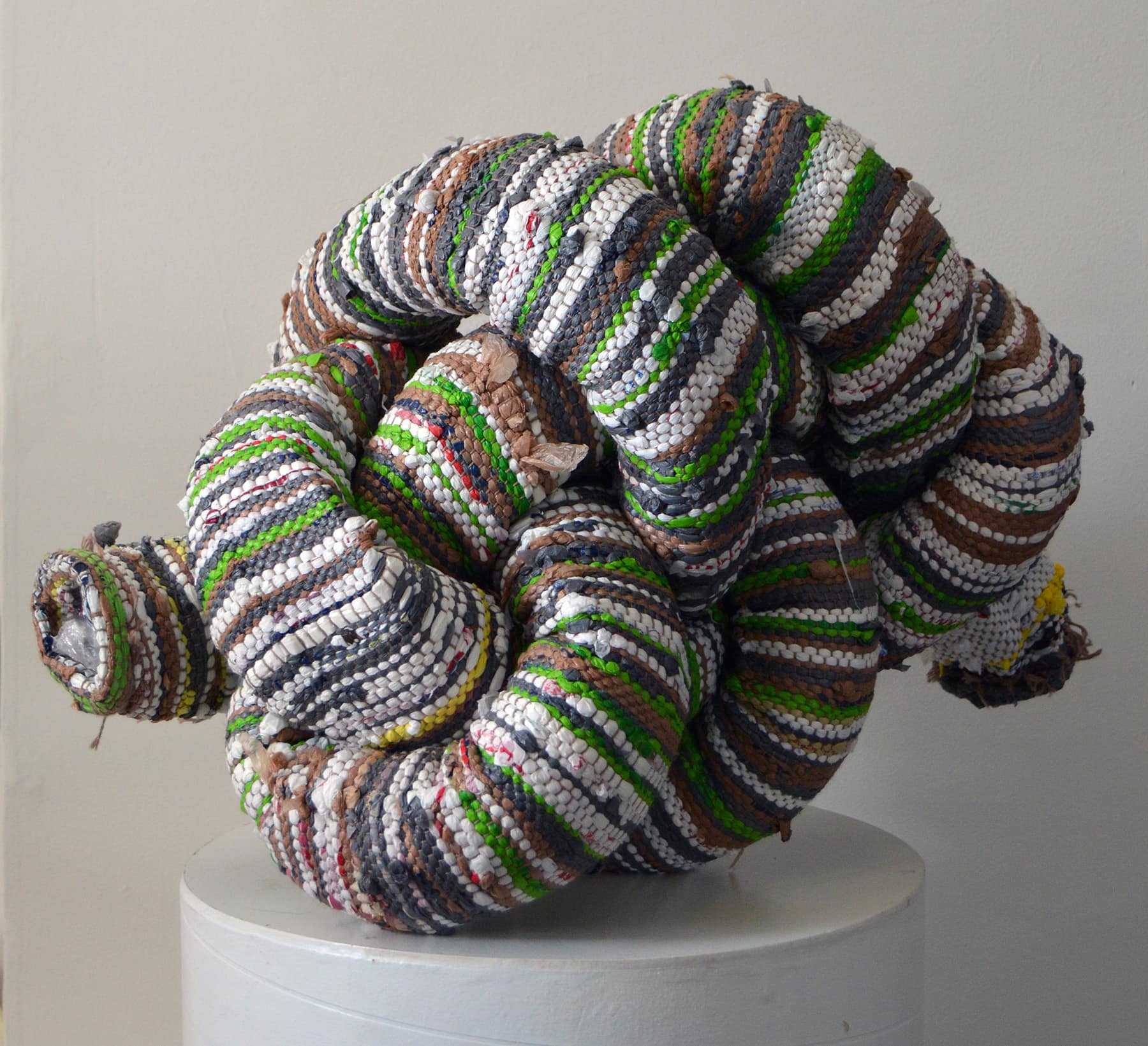 Tubular sculptural weaving